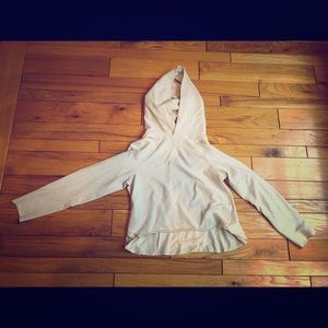 Lululemon white sweatshirt